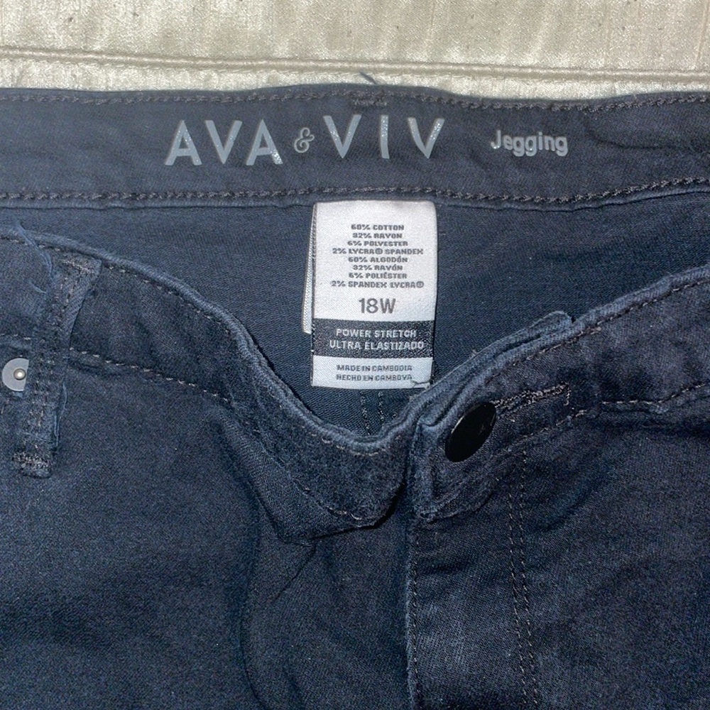 Ava and Viv Black Jeggings size 18W
